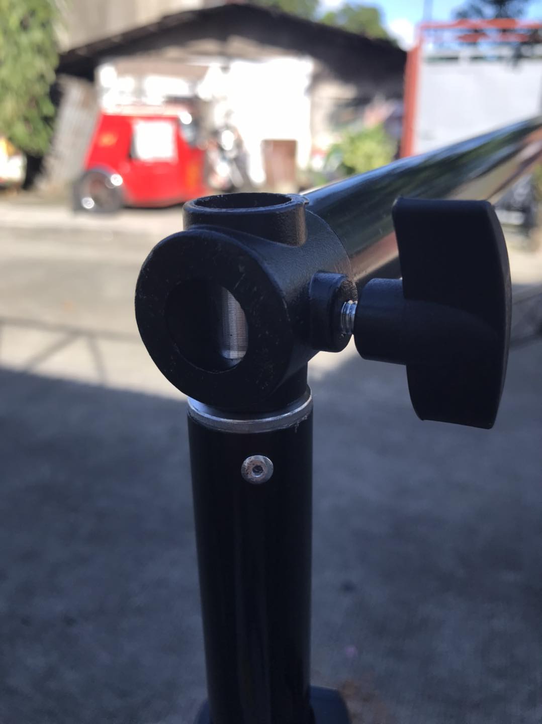 Telescopic Stand with bag, clips 10x10